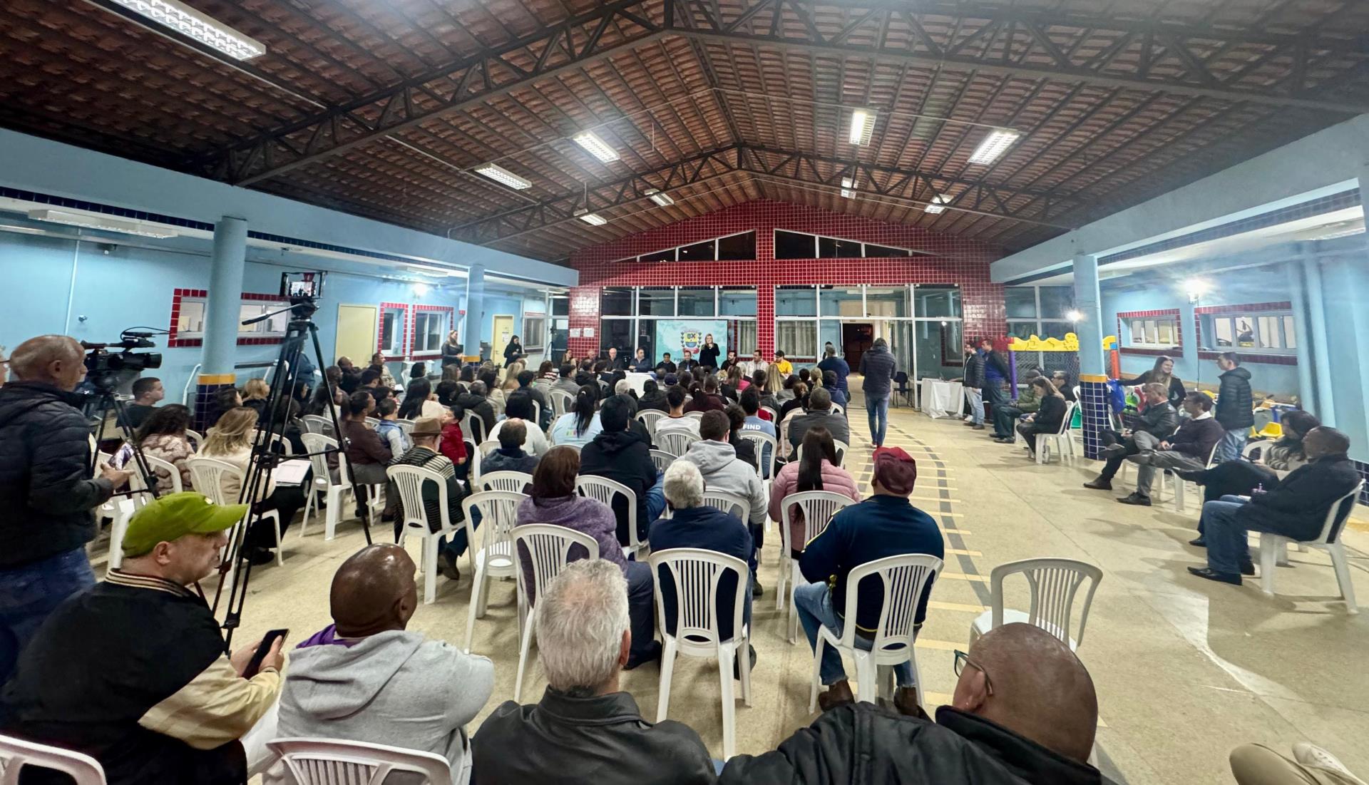 15.07.2025 Reunião comunitária ouve moradores do Águas Claras e região sobre demandas da zona Norte (1)