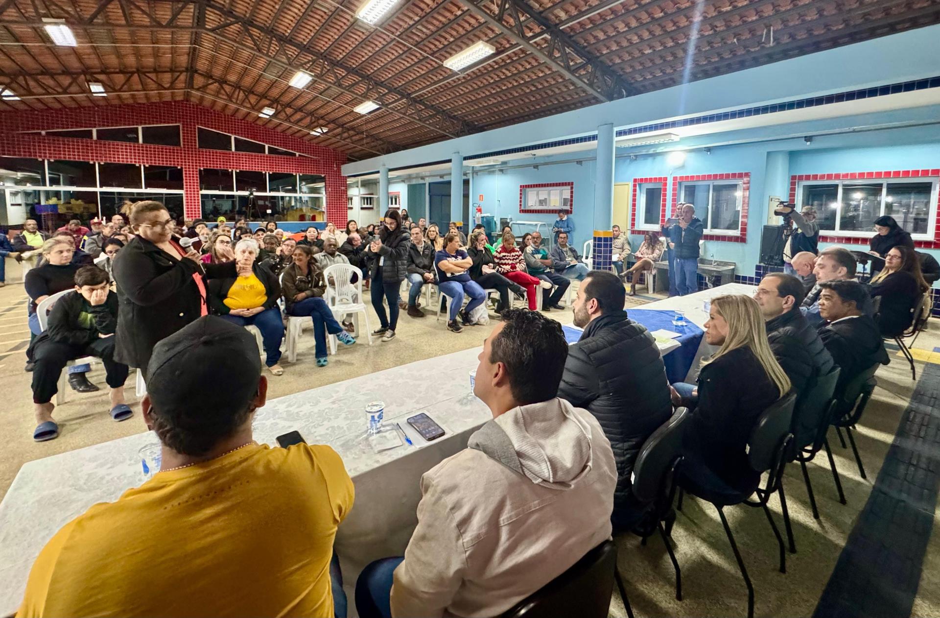 15.07.2025 Reunião comunitária ouve moradores do Águas Claras e região sobre demandas da zona Norte (5)