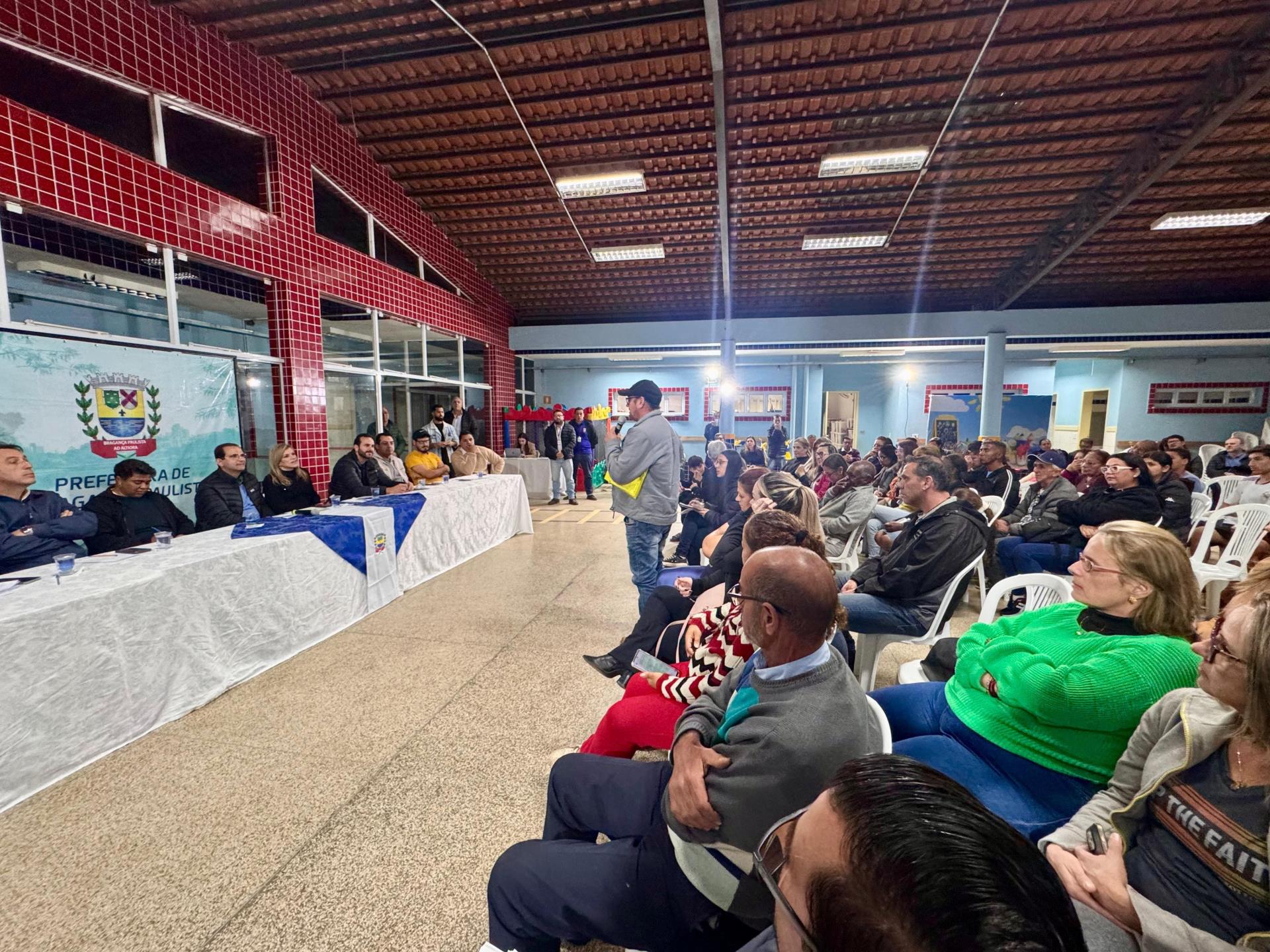 15.07.2025 Reunião comunitária ouve moradores do Águas Claras e região sobre demandas da zona Norte (6)
