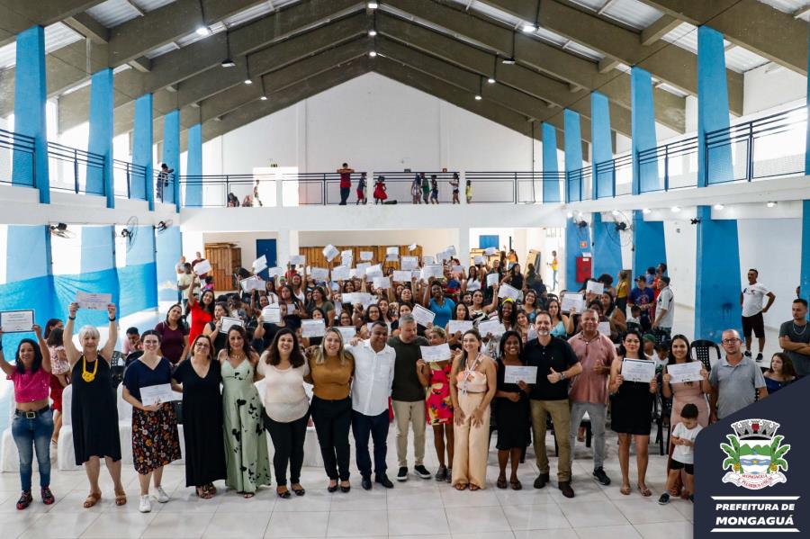 Social realiza formatura da segunda etapa do Programa Prospera Família