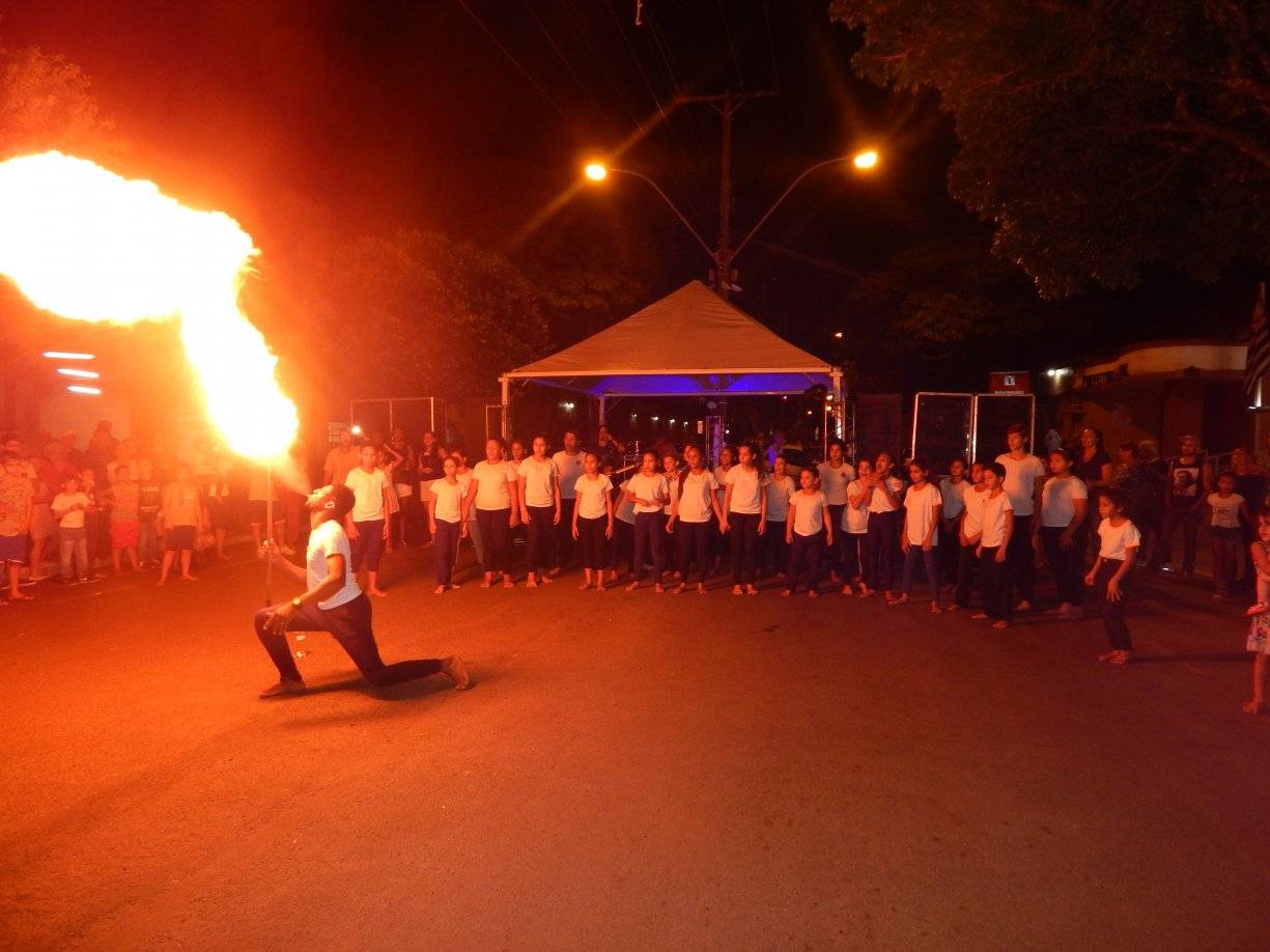 PREFEITURA REALIZA 4ª FEIRA CULTURAL