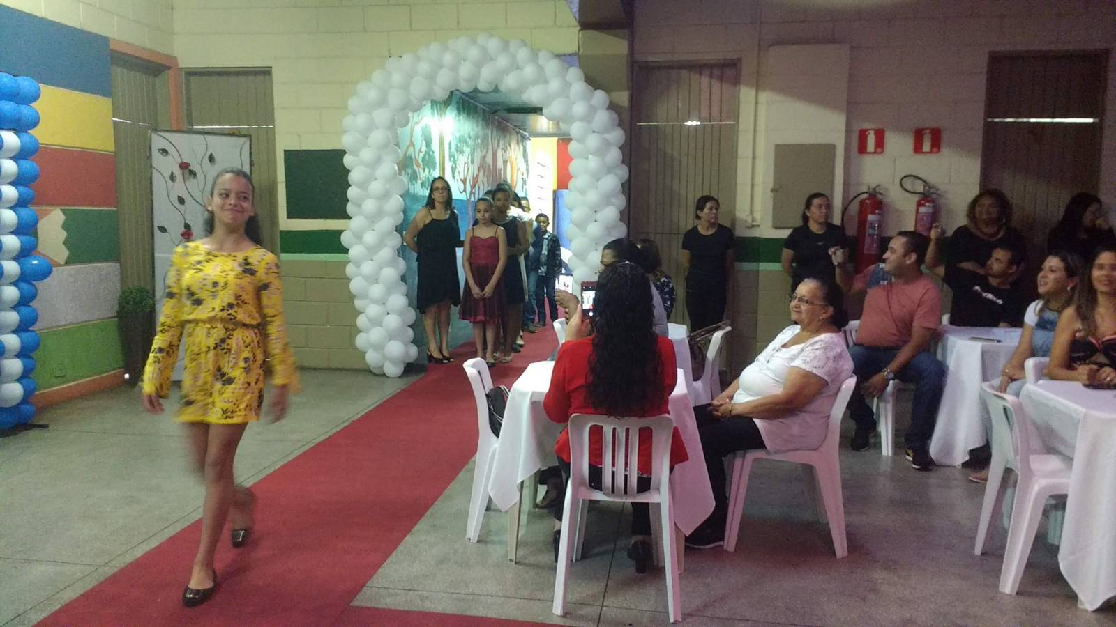 Lançamento Livro Alunos EM Hortênsia