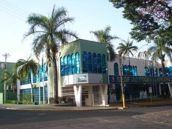 Segunda parcela do 13.º salário deverá ser paga até o dia 21 de dezembro