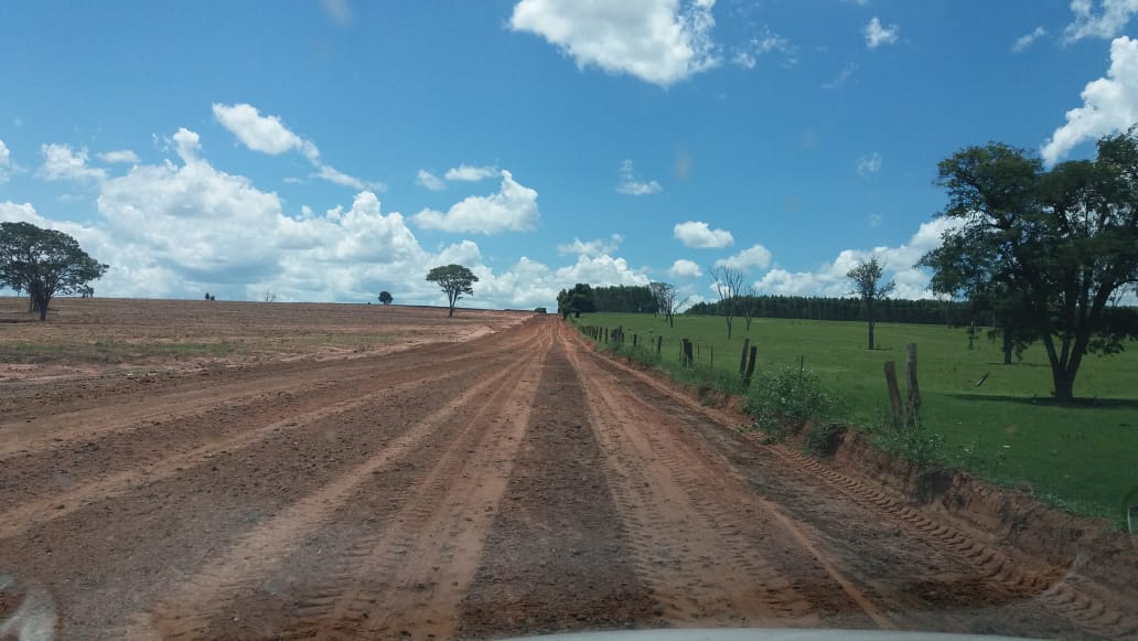 Manutenção na Estrada Brotas - Dourado