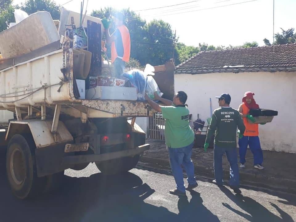Mutirão contra a dengue em bairros da Zona Sul