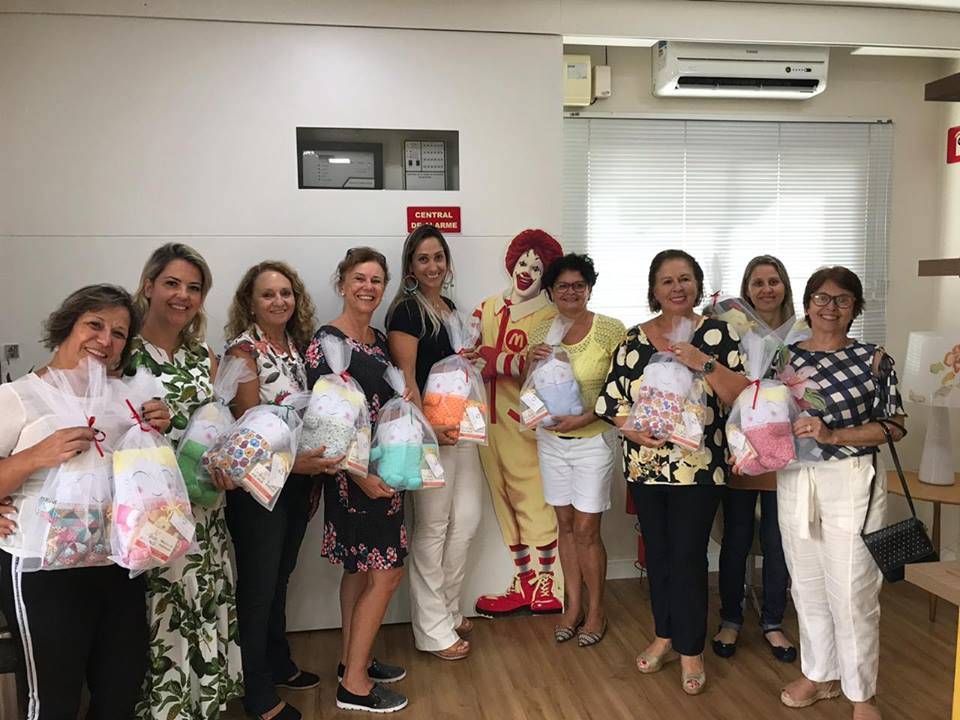 Entrega de Máscaras e Naninhas ao Hospital Amaral Carvalho