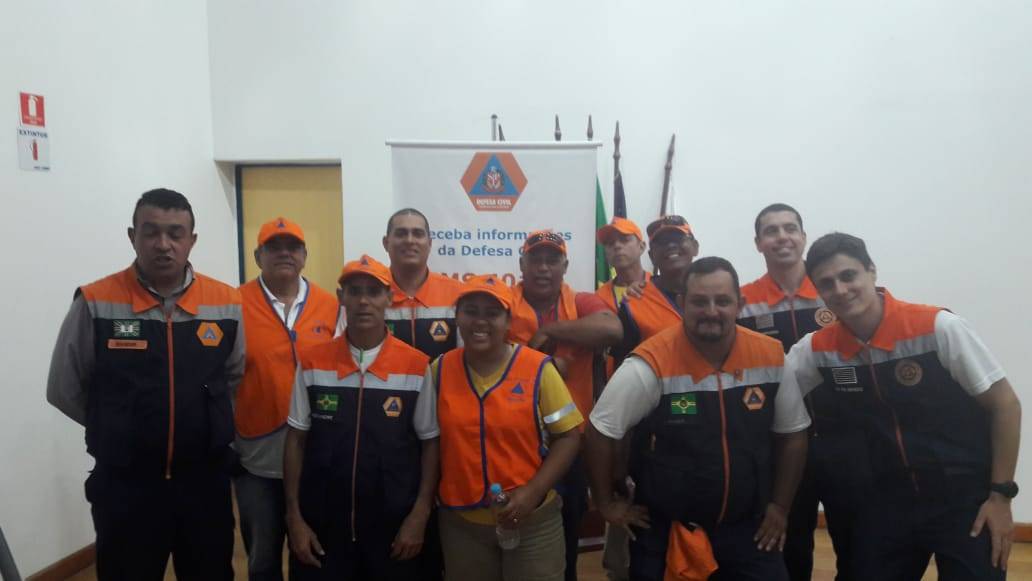 Defesa Civil de Caçapava participa de treinamento para combater queimadas