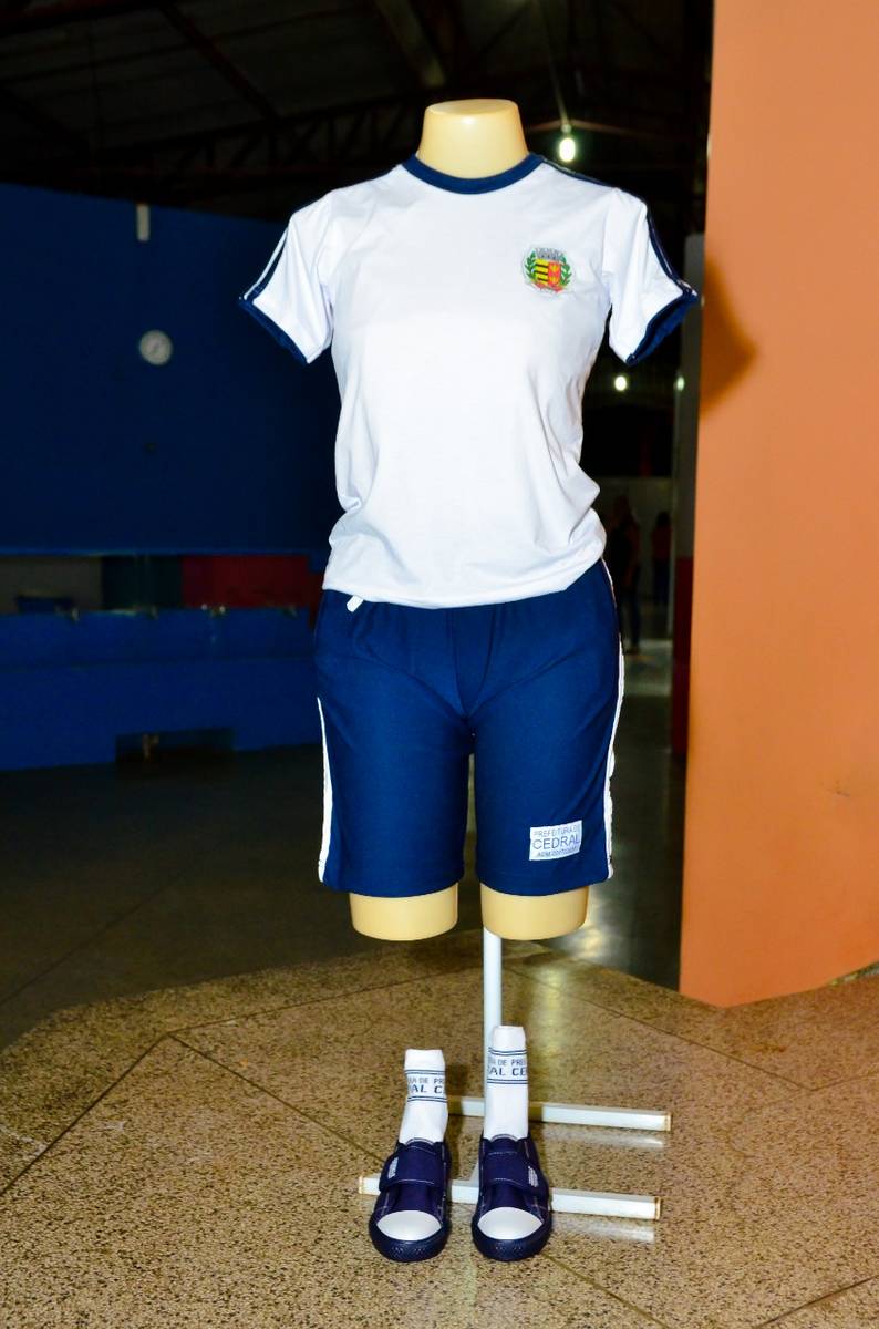 Cedral Entrega Uniformes Escol