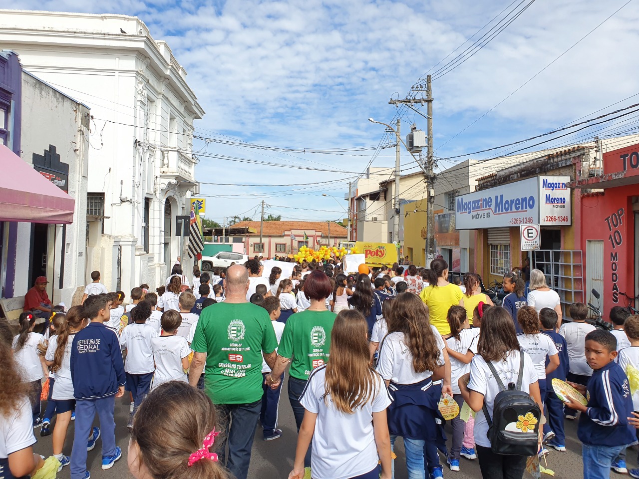 Cedral Realiza Caminhada e Pro