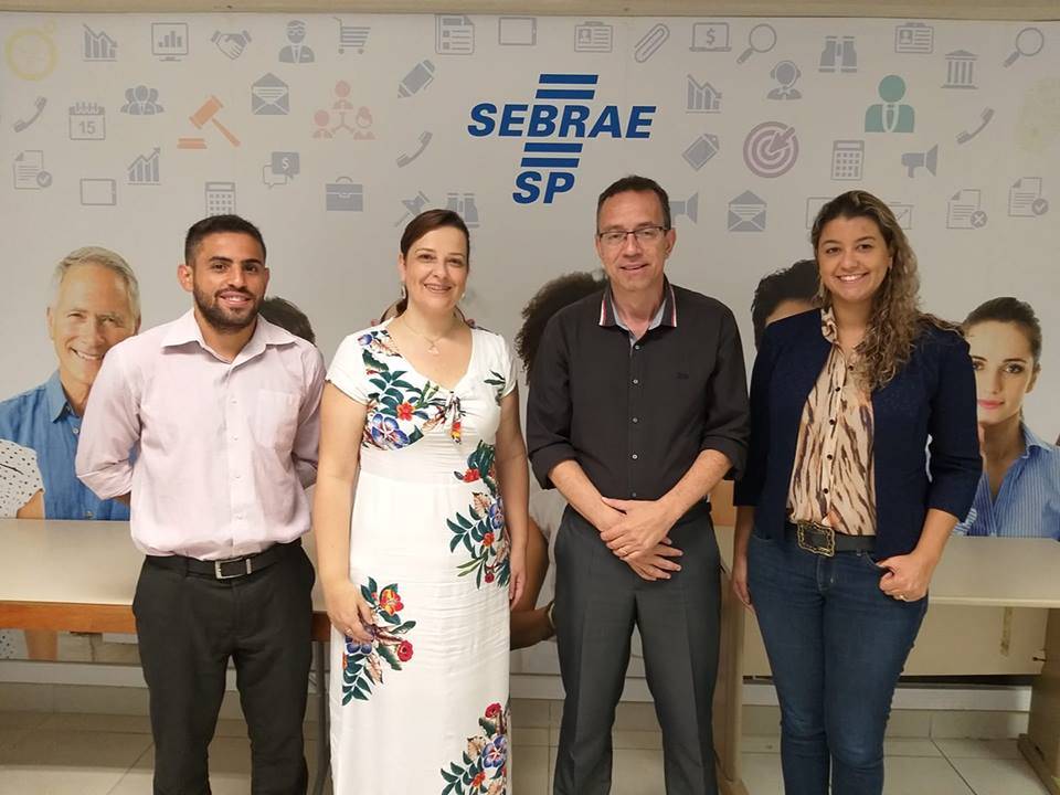Reunião no SEBRAE