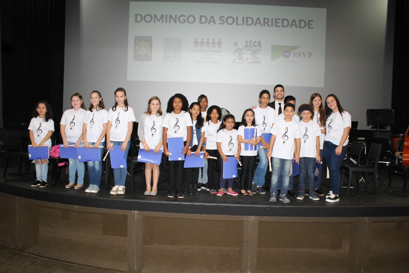 Alunos de música do Projeto Social de Siderópolis se apresentam em