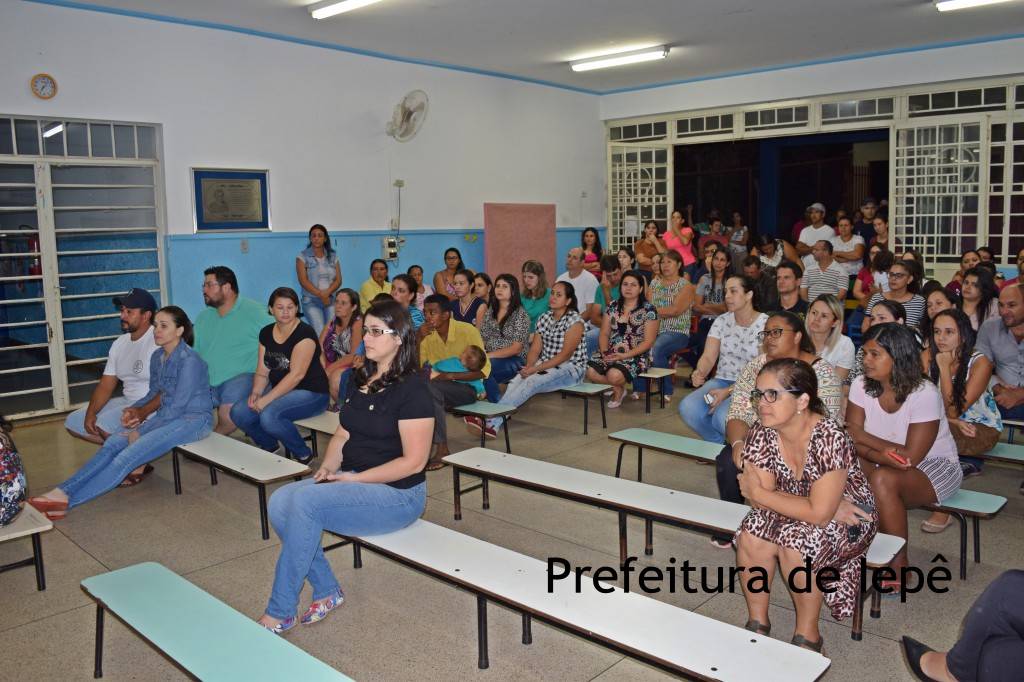 Reunião Meningite Emei