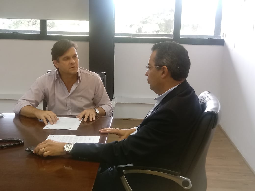 Prefeito trata da vinda de novo programa estadual de cursos profissionalizantes