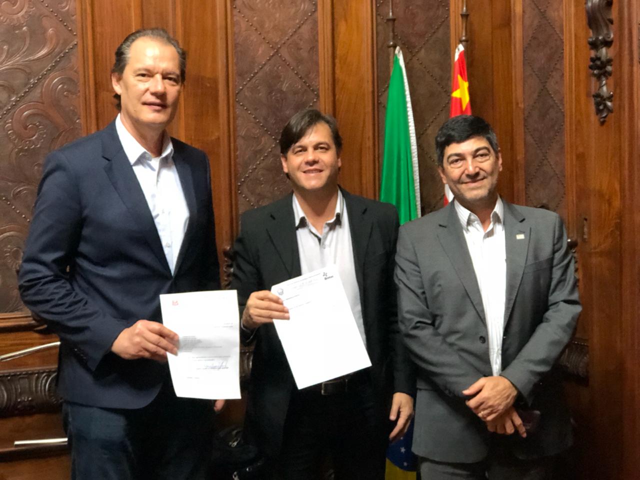 Solicitações ao Secretário de Estado do Esporte e recebimento de kit