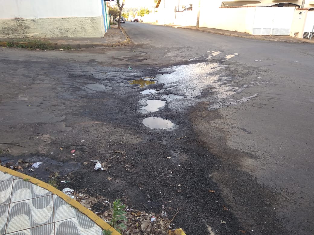 Intervenções para melhor escoamento de águas pluviais
