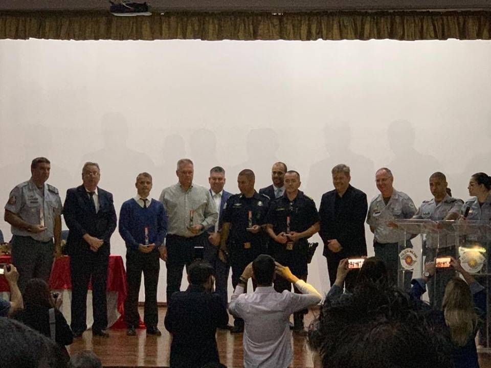 Guarda Municipal é homenageada em evento de aniversário do 37º BPMI