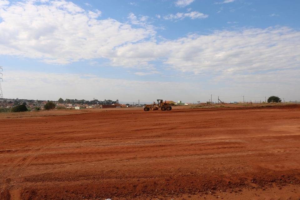 Área está sendo preparada para lotes urbanizados