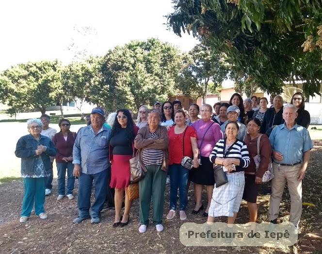 Centro de Referência de Assistência Social realiza passeio ao Pesqueiro Dona Tereza