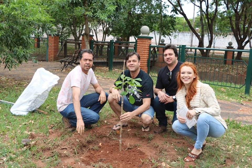 No Dia da Árvore, Secretaria de Meio Ambiente lança Projeto Piloto de Floresta Urbana