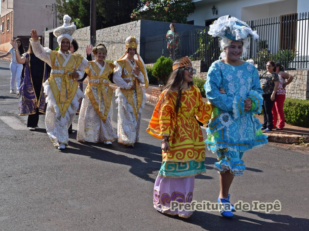 Desfile Cívico Ii