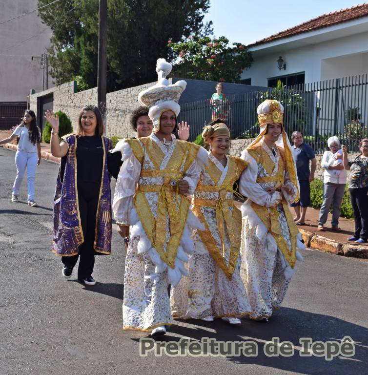 Desfile Cívico Ii