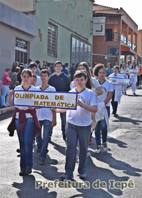 Desfile Cívico Ii