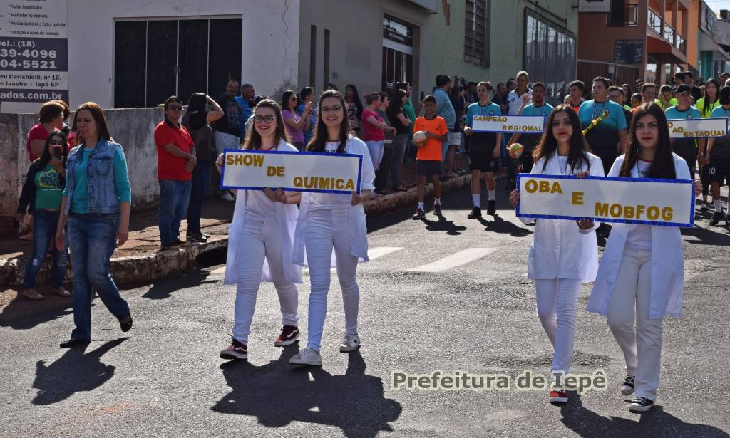 Desfile Cívico Ii