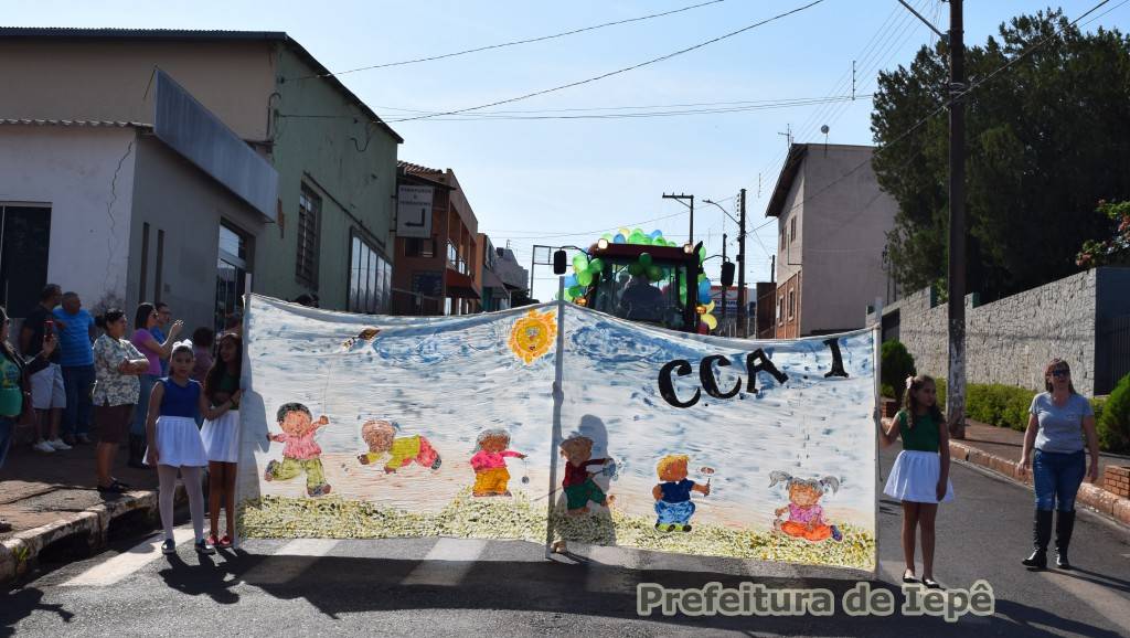 Desfile Cívico Ii