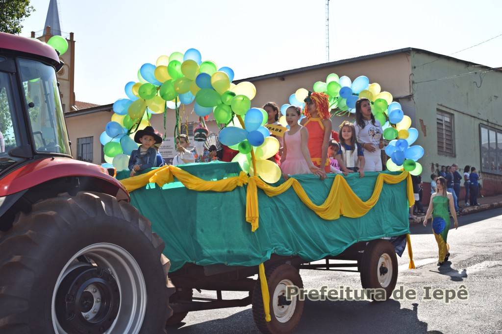 Desfile Cívico Ii