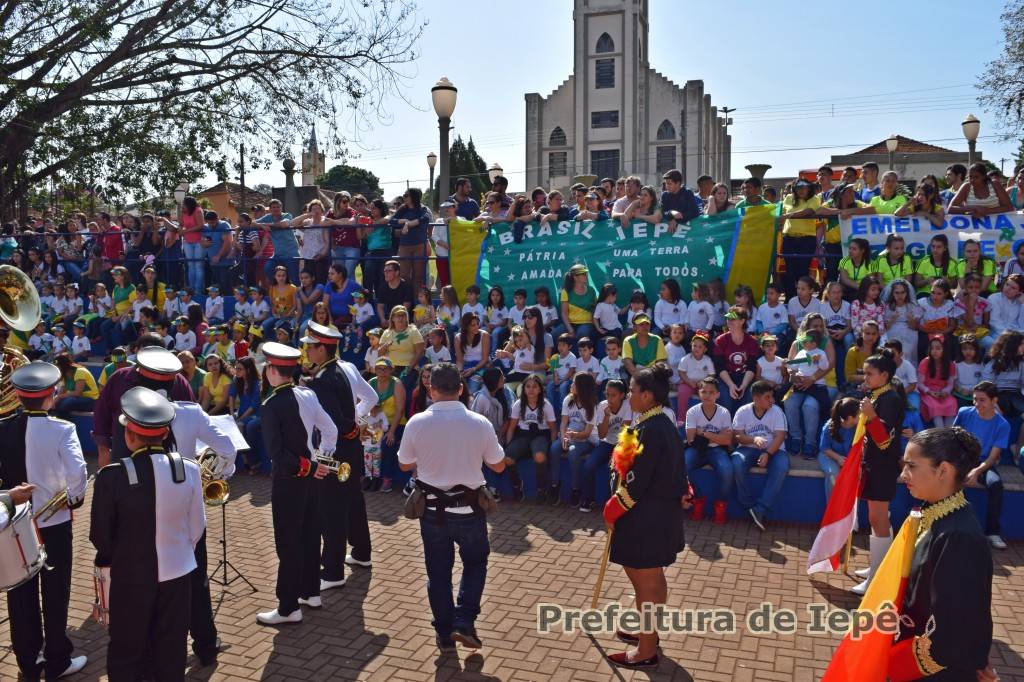 Desfile Cívico Iii