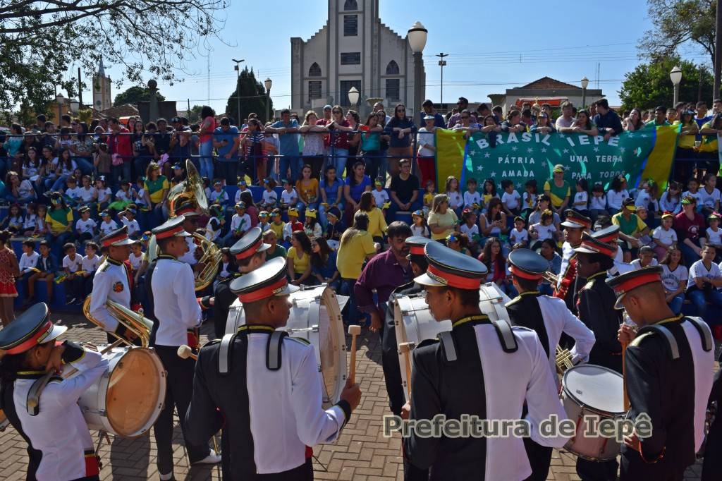 Desfile Cívico Iii