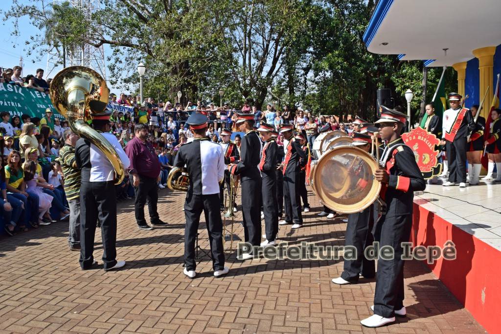 Desfile Cívico Iii