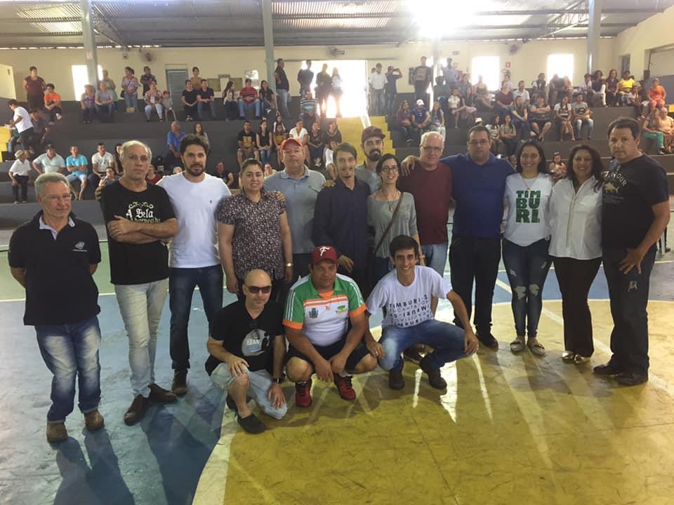 AGITA CIDADE MOVIMENTA OS TIMBURIENSES