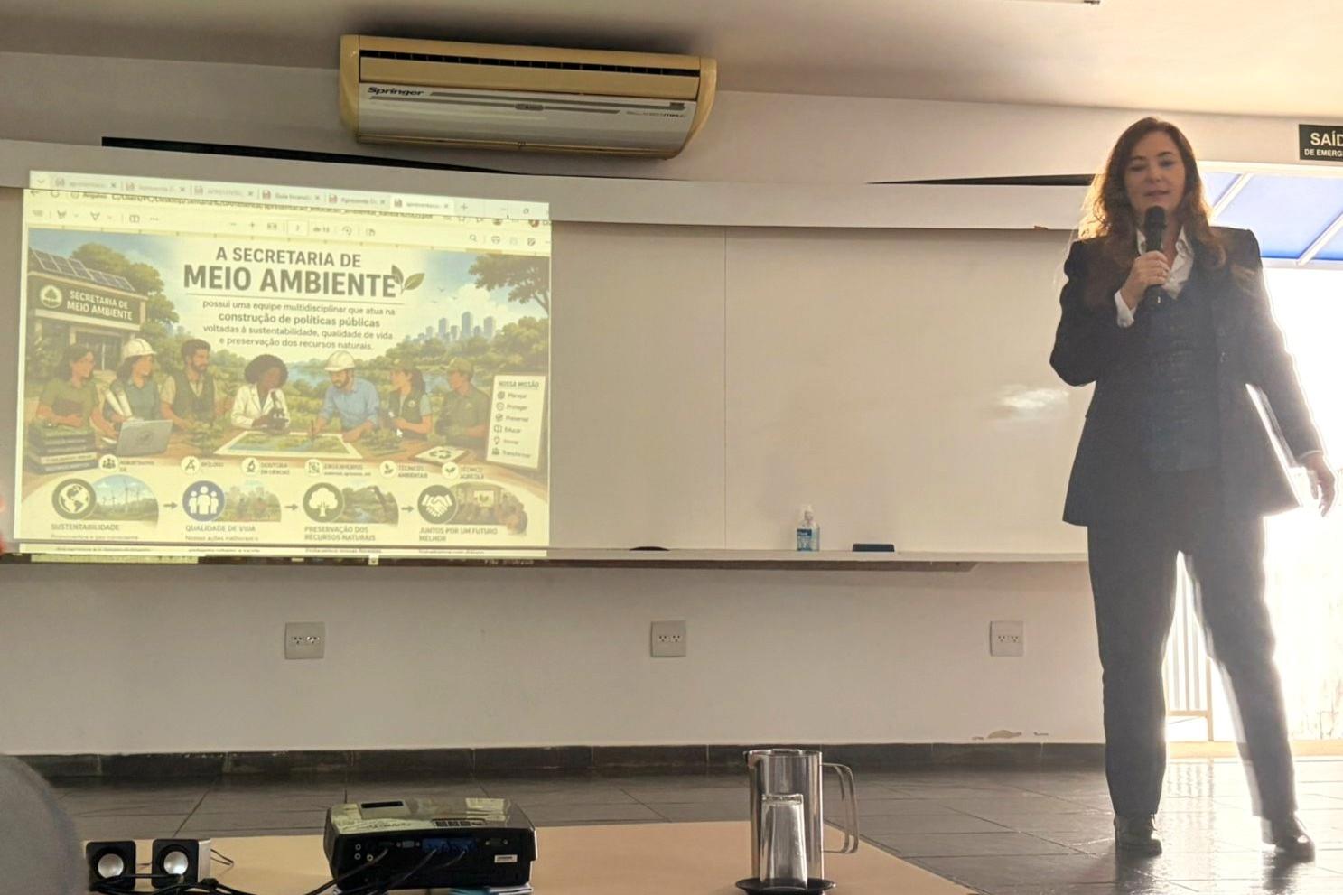 Apresentação Secretaria do Meio Ambiente na abertura da SMA 2026 - Camila de Magalhães PMI