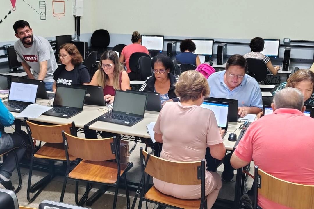 Cursos Informática - crédito FSS PMI