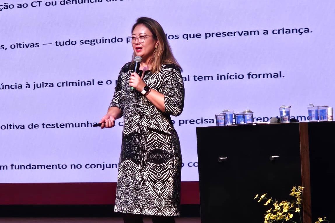 Combate ao Abuso 04 - cr&eacute;dito Tatiana Rostaiser Petti PMI