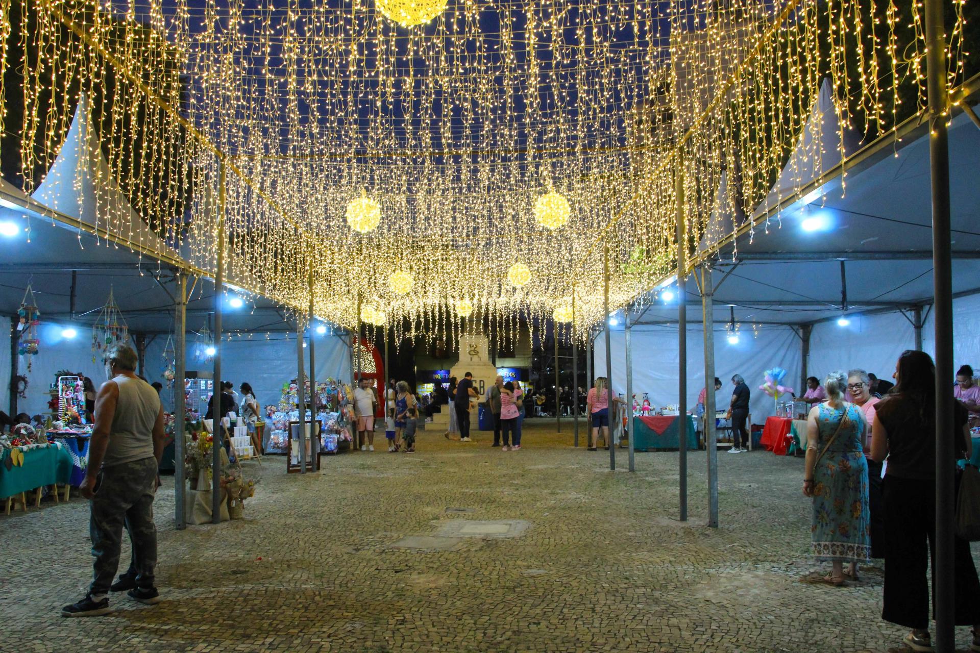 MercadodeNatal 121225 1