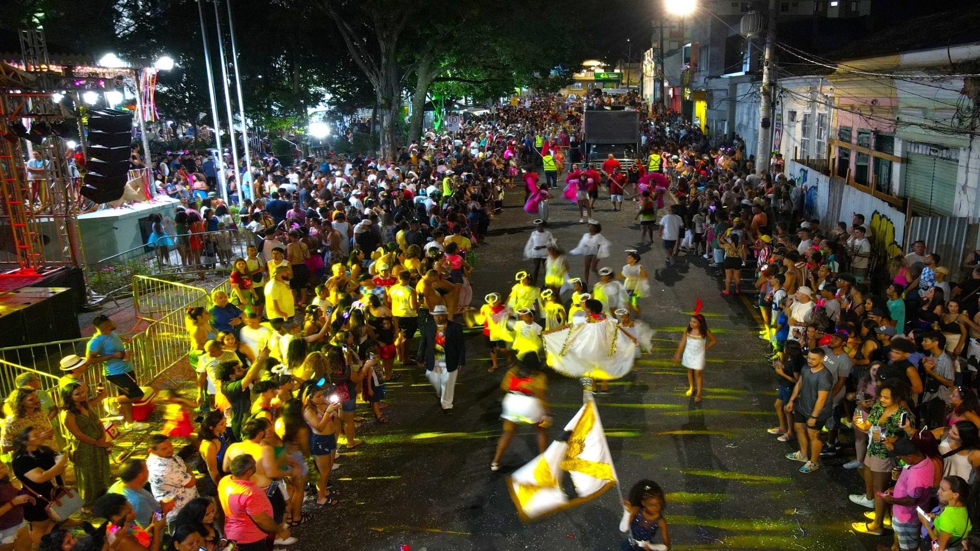 carnaval-2024---desfile-escola-de-samba-aguia-dourada_53522886403_o