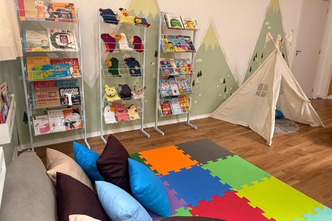 Sala de Leitura Cemei Curi&oacute; - Camila de Magalh&atilde;es PMI