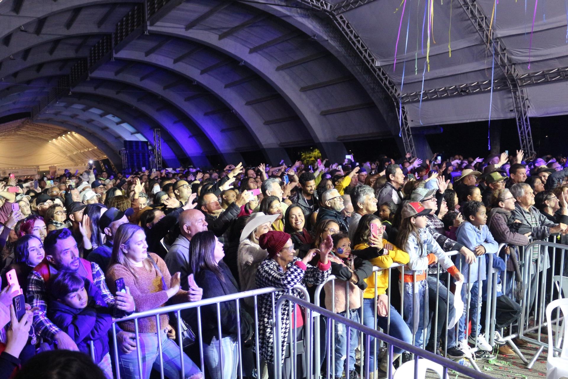 FestaublicobrunaFestaSaoPedro2025