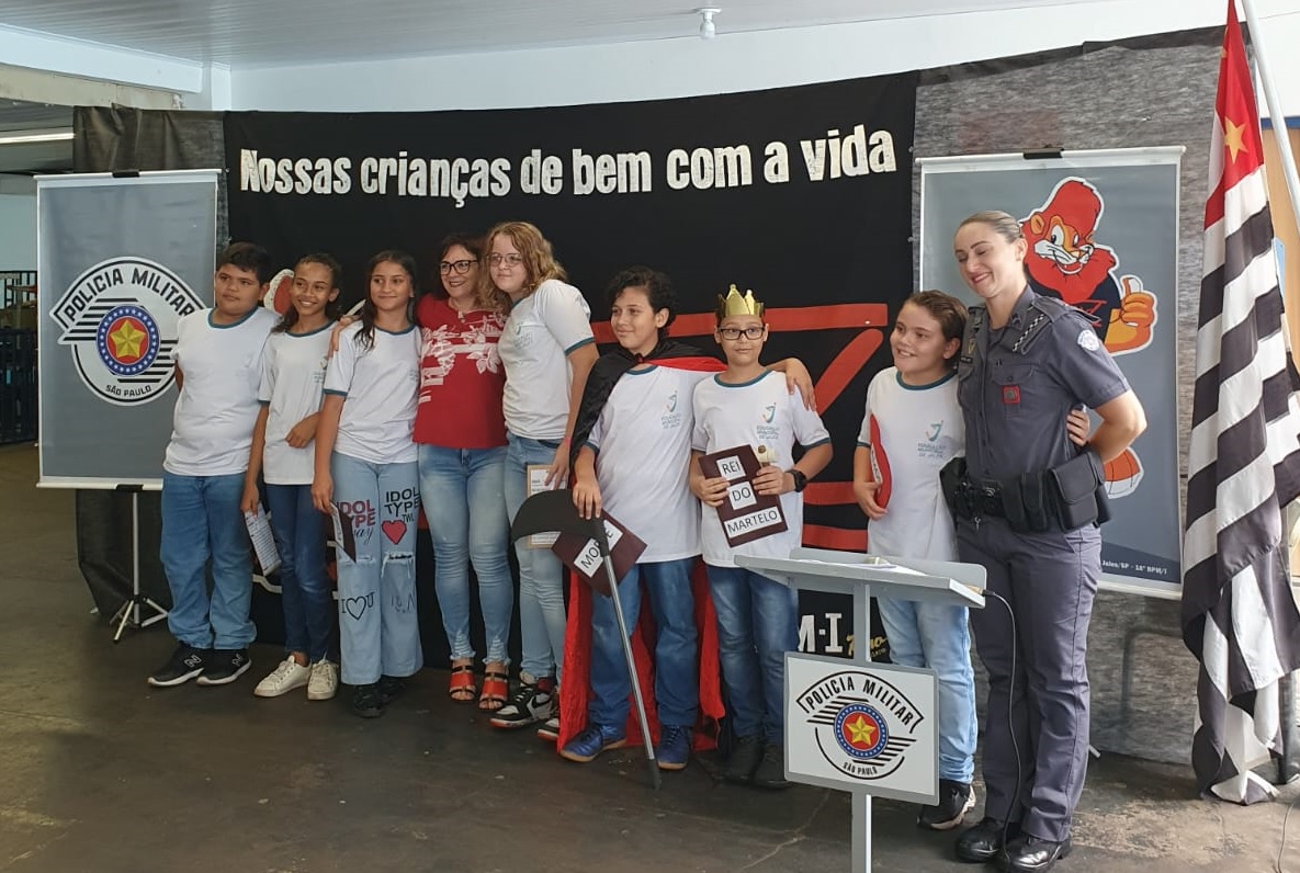 PMES - Formatura do Proerd é realizada em Viana