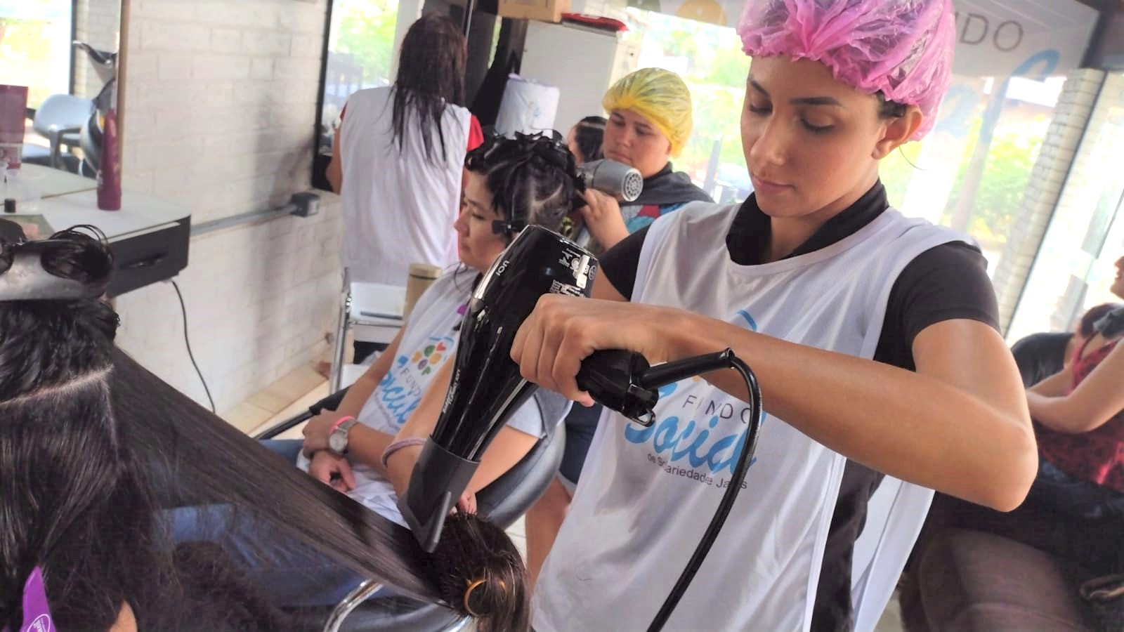 Curso auxiliar de cabeleireiro 01-