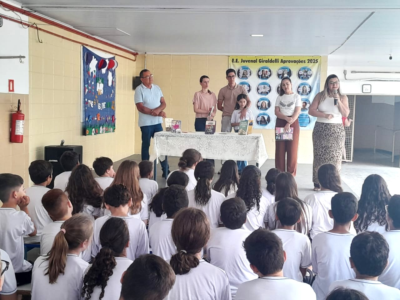 Mariana 04