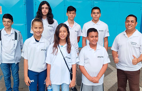 Enxadristas tricordianos conquistam medalhas no Campeonato Brasileiro  Escolar de Xadrez 2023 - Prefeitura de Três Corações