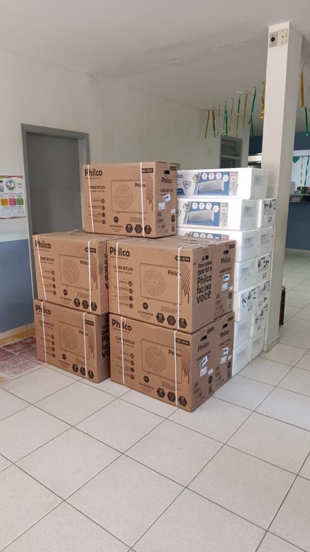 Saúde municipal recebe novos aparelhos de ar-condicionado (1)
