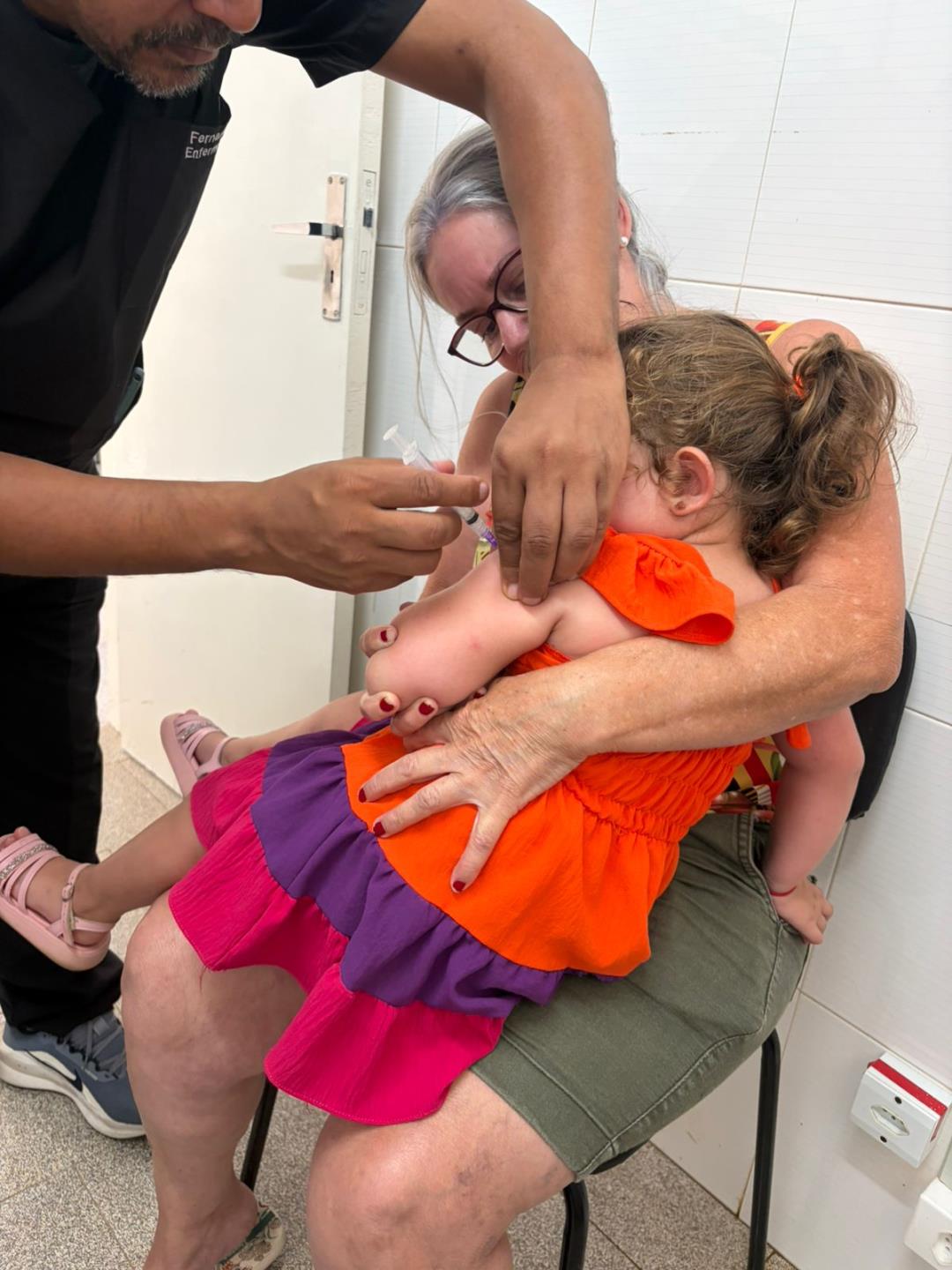 Dia D da Vacina&ccedil;&atilde;o contra a Gripe aplica 300 doses e refor&ccedil;a prote&ccedil;&atilde;o &agrave; popula&ccedil;&atilde;o priorit&aacute;ria (2)