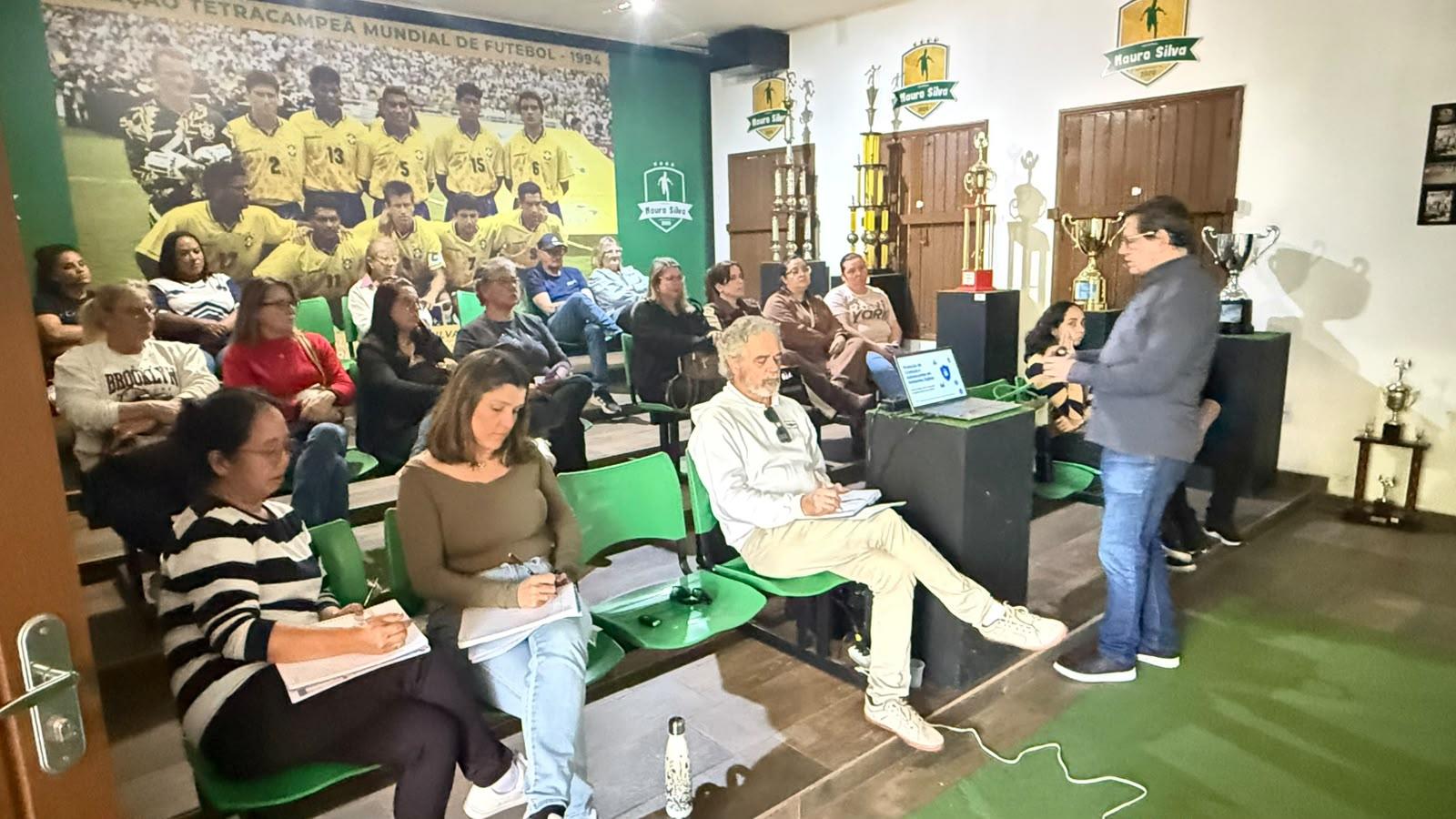 Prefeitura promove capacita&ccedil;&atilde;o sobre o ECA Digital e fortalece a rede de prote&ccedil;&atilde;o &agrave; crian&ccedil;a e ao adolescente (1)