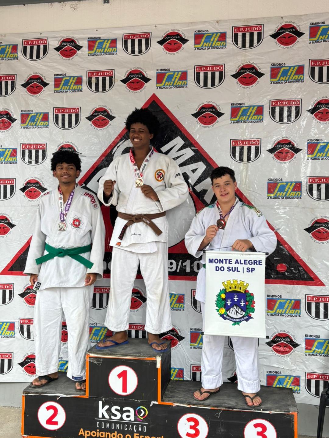 Atletas do projeto municipal de judô conquistam medalhas no Torneio Makoto em Jarinu (3)