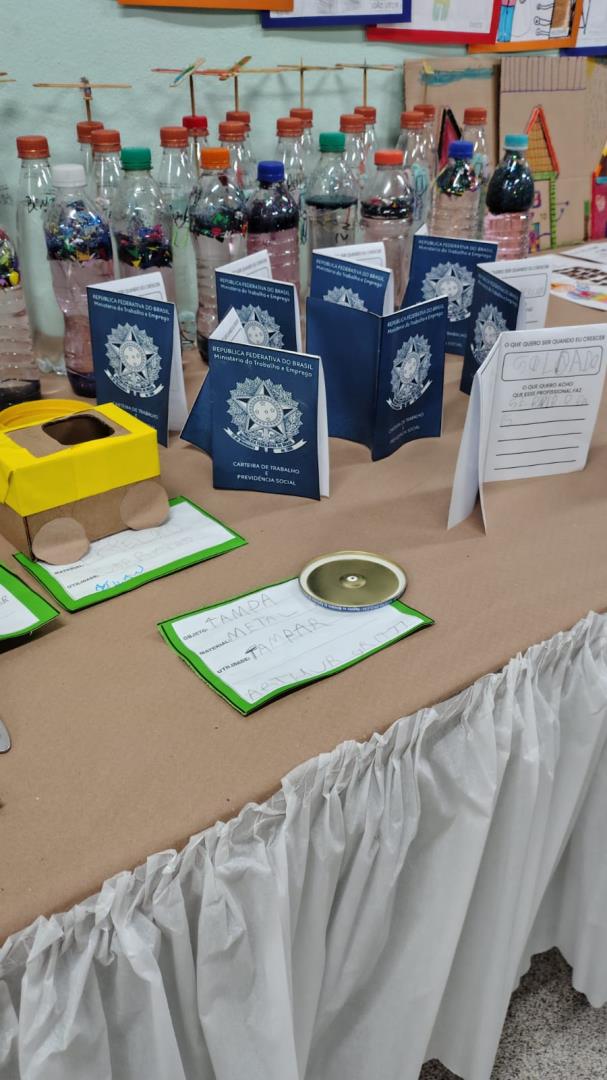 Feira Científico-Cultural da EMEB Antônio Bruno Daolio reúne alunos e famílias (3)