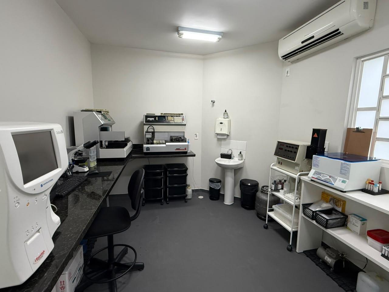 Prefeitura inaugura Laboratório e passa a realizar análises clínicas no próprio município (4)